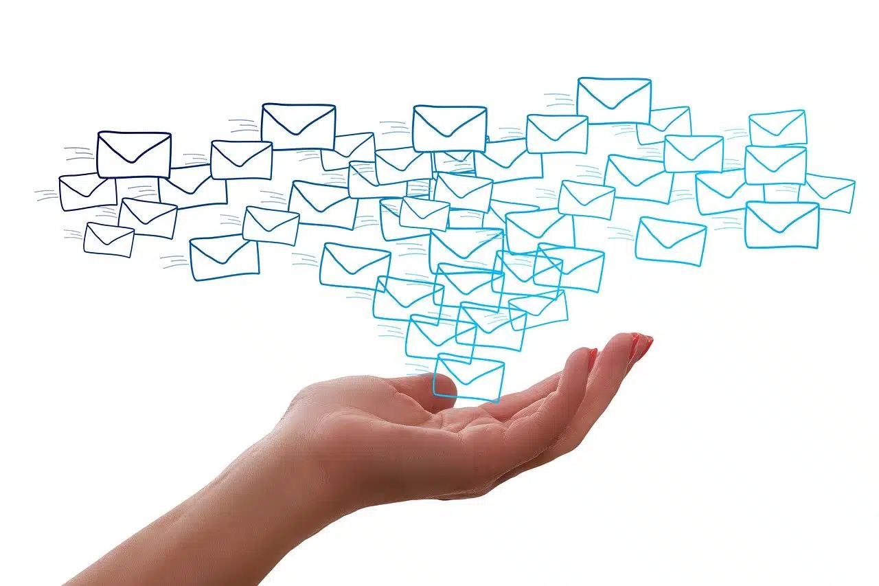 Comment bien envoyer des mails en masse ?